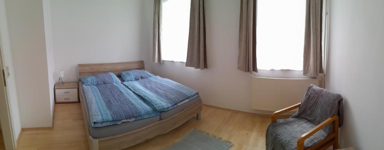 Ferienwohnung Schuhhaus Ganster Мариацел Екстериор снимка